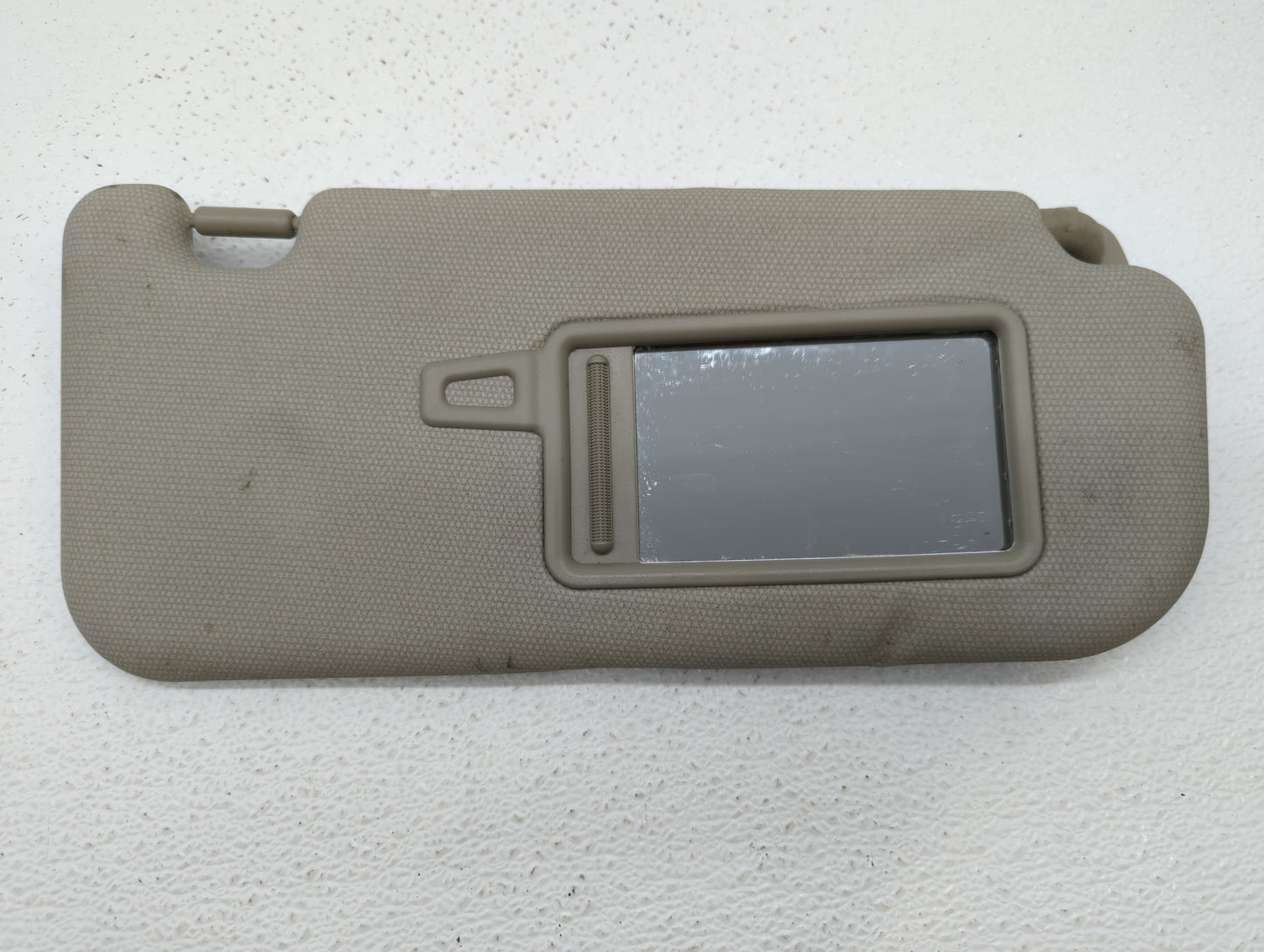 2012-2017 Kia Rio Sun Visor Shade Replacement Passenger Right Mirror Fits Fits 2012 2013 2014 2015 2016 2017 OEM Used Auto P
