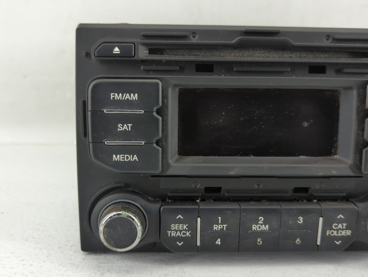 2012-2015 Kia Rio Radio AM FM Cd Player Receiver Replacement P/N:96170-1W900CA Fits Fits 2012 2013 2014 2015 OEM Used Auto P