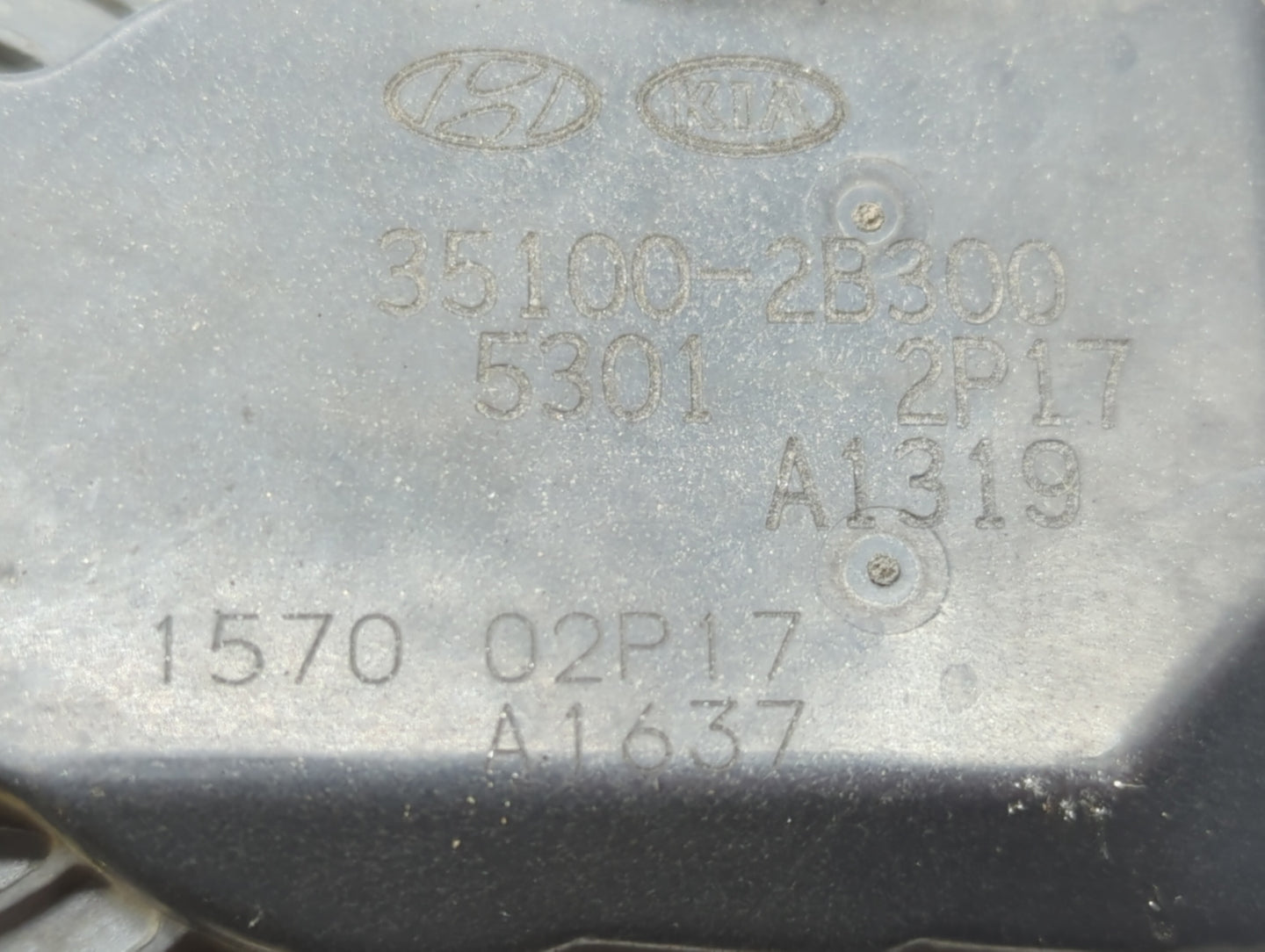 2012-2019 Kia Rio Throttle Body P/N:35100-2B300 Fits Fits 2012 2013 2014 2015 2016 2017 2018 2019 OEM Used Auto Parts - Oemu