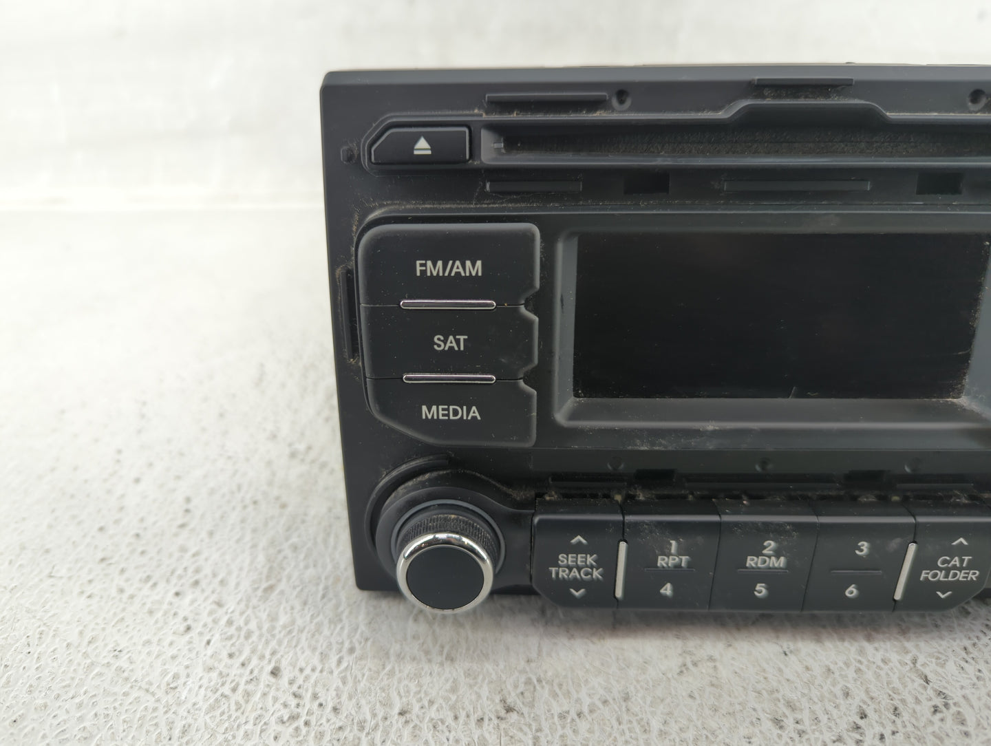 2012-2015 Kia Rio Radio AM FM Cd Player Receiver Replacement P/N:96170-1W900CA Fits Fits 2012 2013 2014 2015 OEM Used Auto P