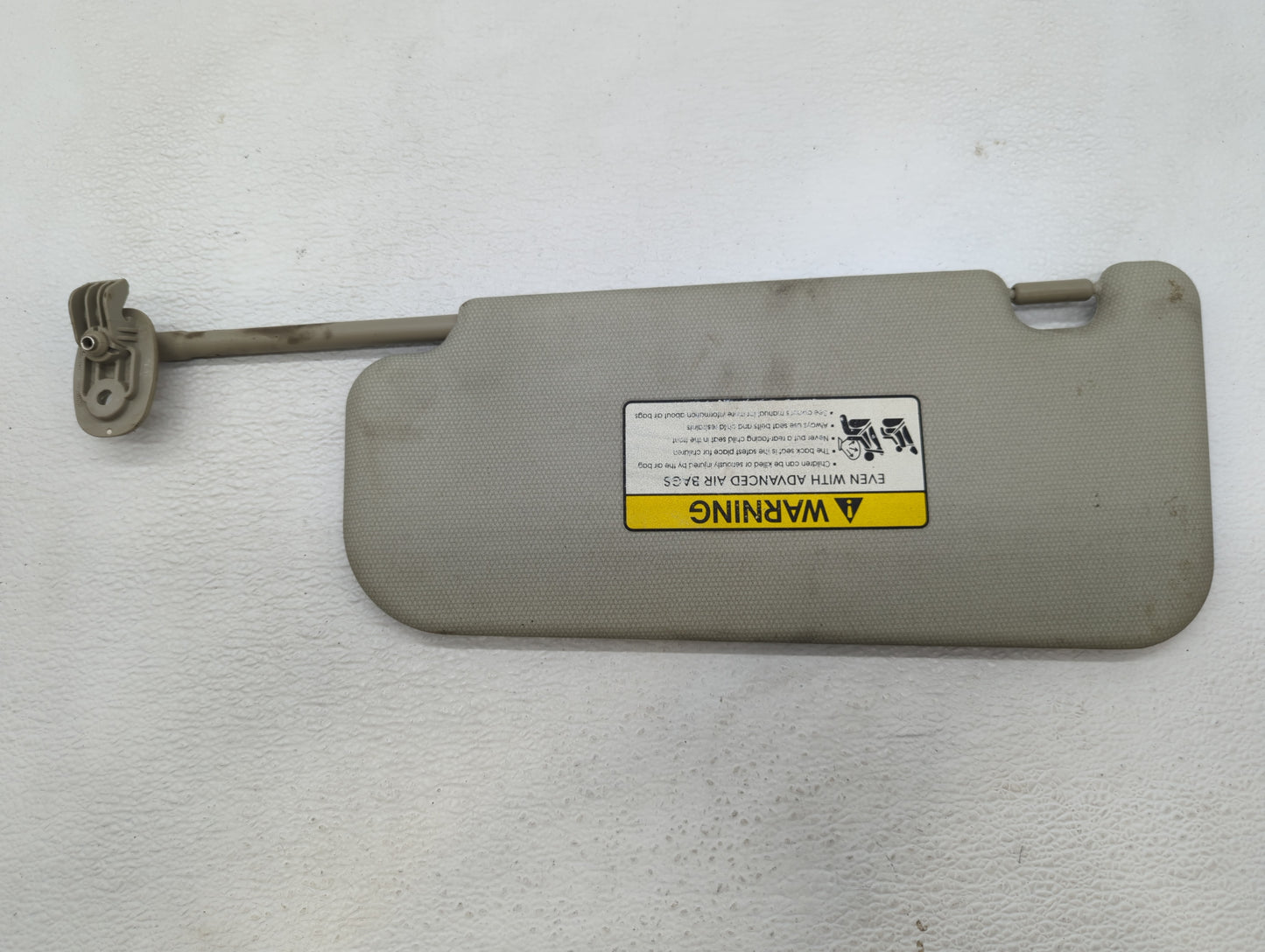 2012-2017 Kia Rio Sun Visor Shade Replacement Passenger Right Mirror Fits Fits 2012 2013 2014 2015 2016 2017 OEM Used Auto P