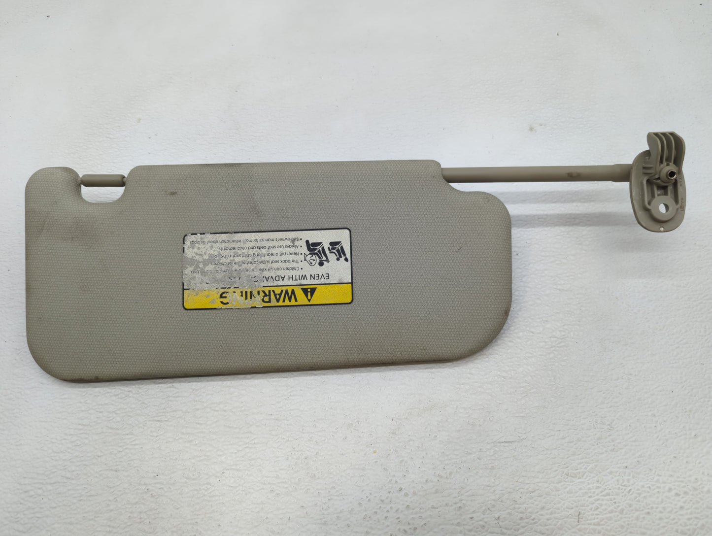 2012-2017 Kia Rio Sun Visor Shade Replacement Driver Left Mirror Fits Fits 2012 2013 2014 2015 2016 2017 OEM Used Auto Parts