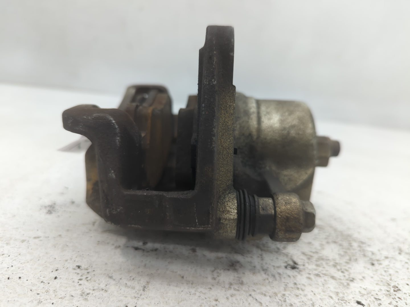 2012-2017 Kia Rio Front Passenger Right Brake Caliper - Oemusedautoparts1.com
