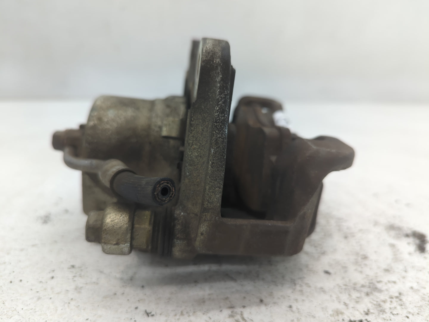 2012-2017 Kia Rio Front Passenger Right Brake Caliper - Oemusedautoparts1.com