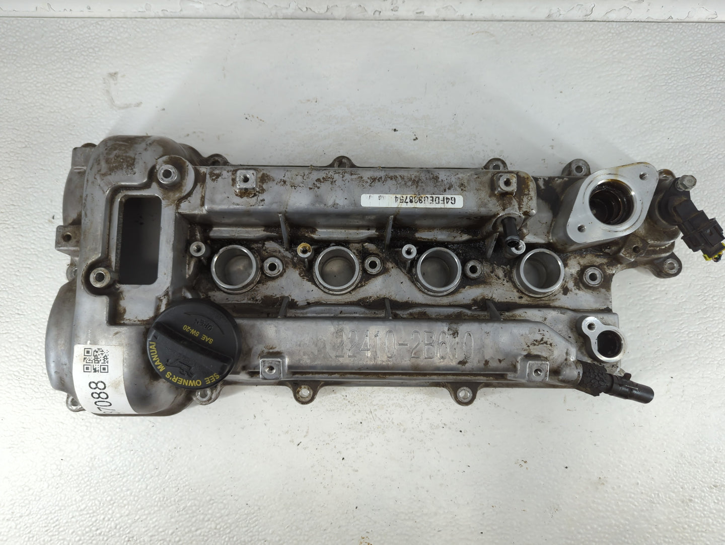 2012 Kia Rio Driver Left Cylinder Head Valve Cover P/N:22410-2B610 Fits OEM Used Auto Parts - Oemusedautoparts1.com