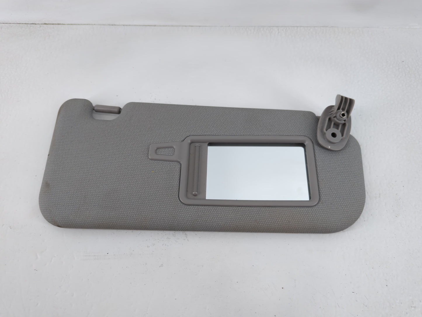 2012-2017 Kia Rio Sun Visor Shade Replacement Passenger Right Mirror Fits Fits 2012 2013 2014 2015 2016 2017 OEM Used Auto P