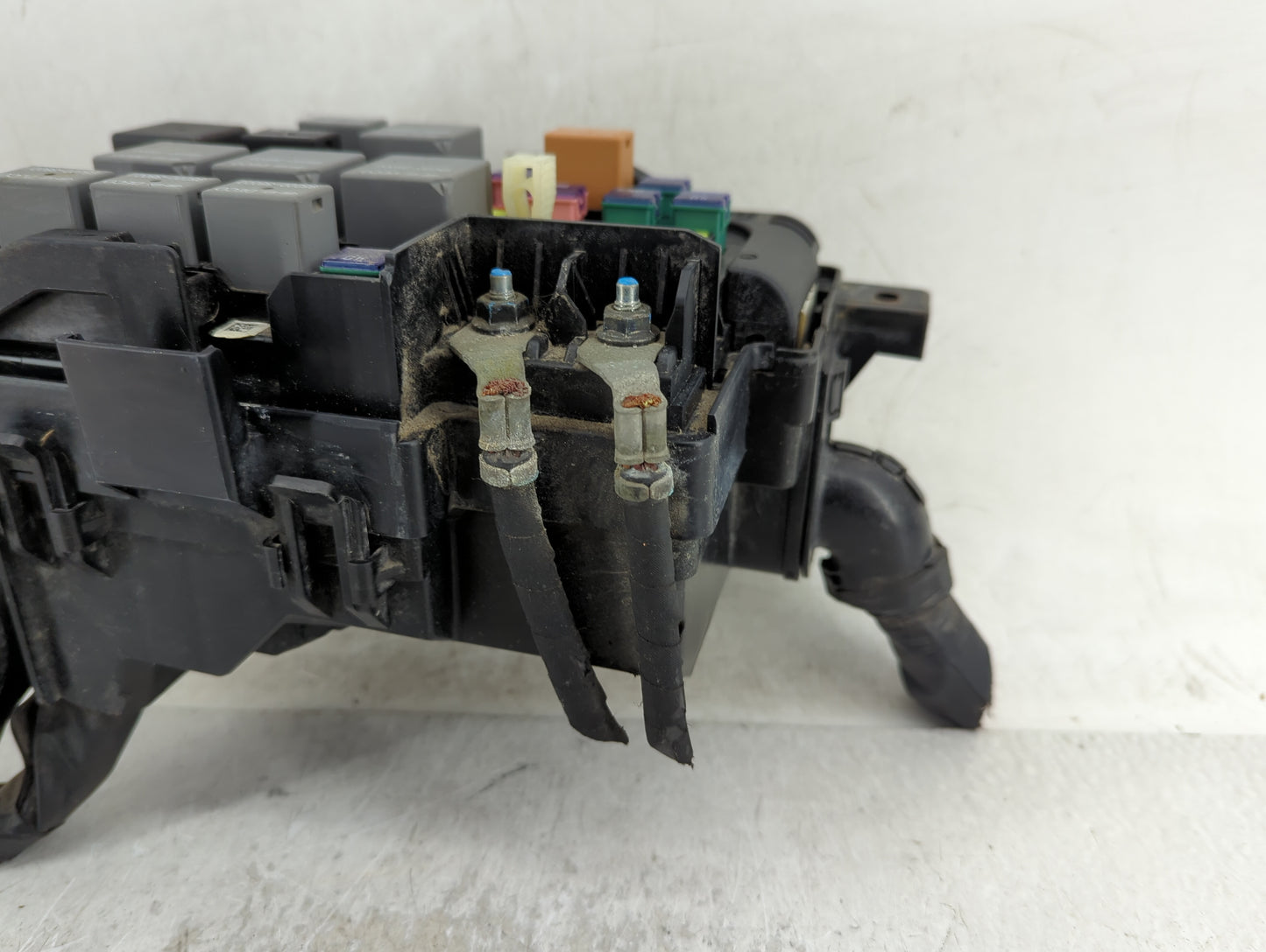 2007-2012 Kia Rondo Fusebox Fuse Box Panel Relay Module Fits Fits 2007 2008 2009 2010 2011 2012 OEM Used Auto Parts - Oemuse