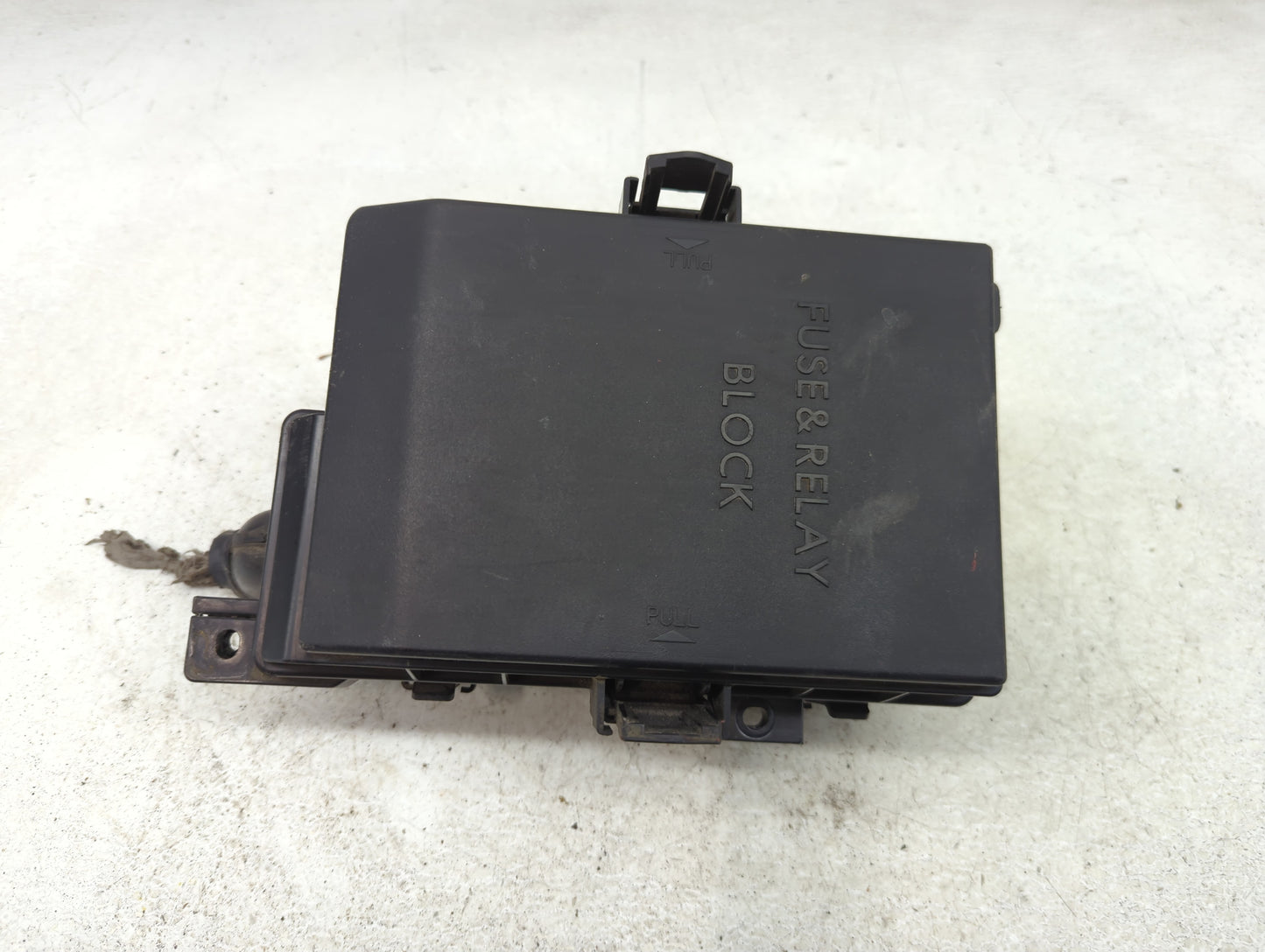 2007-2012 Kia Rondo Fusebox Fuse Box Panel Relay Module P/N:91950-1D150 Fits Fits 2007 2008 2009 2010 2011 2012 OEM Used Aut