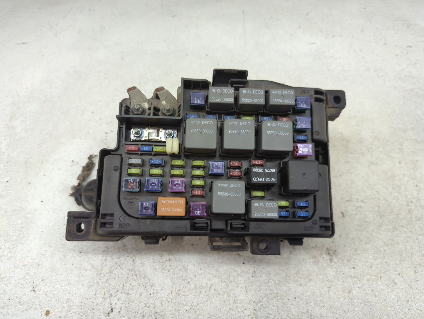 2007-2012 Kia Rondo Fusebox Fuse Box Panel Relay Module P/N:91950-1D150 Fits Fits 2007 2008 2009 2010 2011 2012 OEM Used Aut