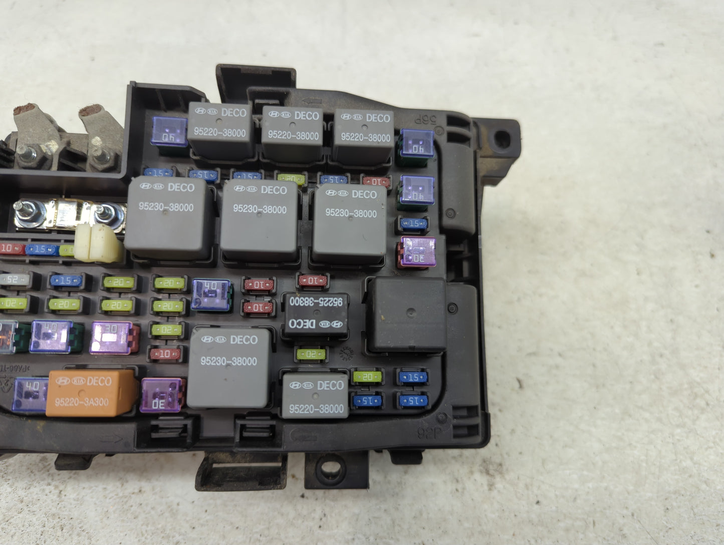 2007-2012 Kia Rondo Fusebox Fuse Box Panel Relay Module P/N:91950-1D150 Fits Fits 2007 2008 2009 2010 2011 2012 OEM Used Aut