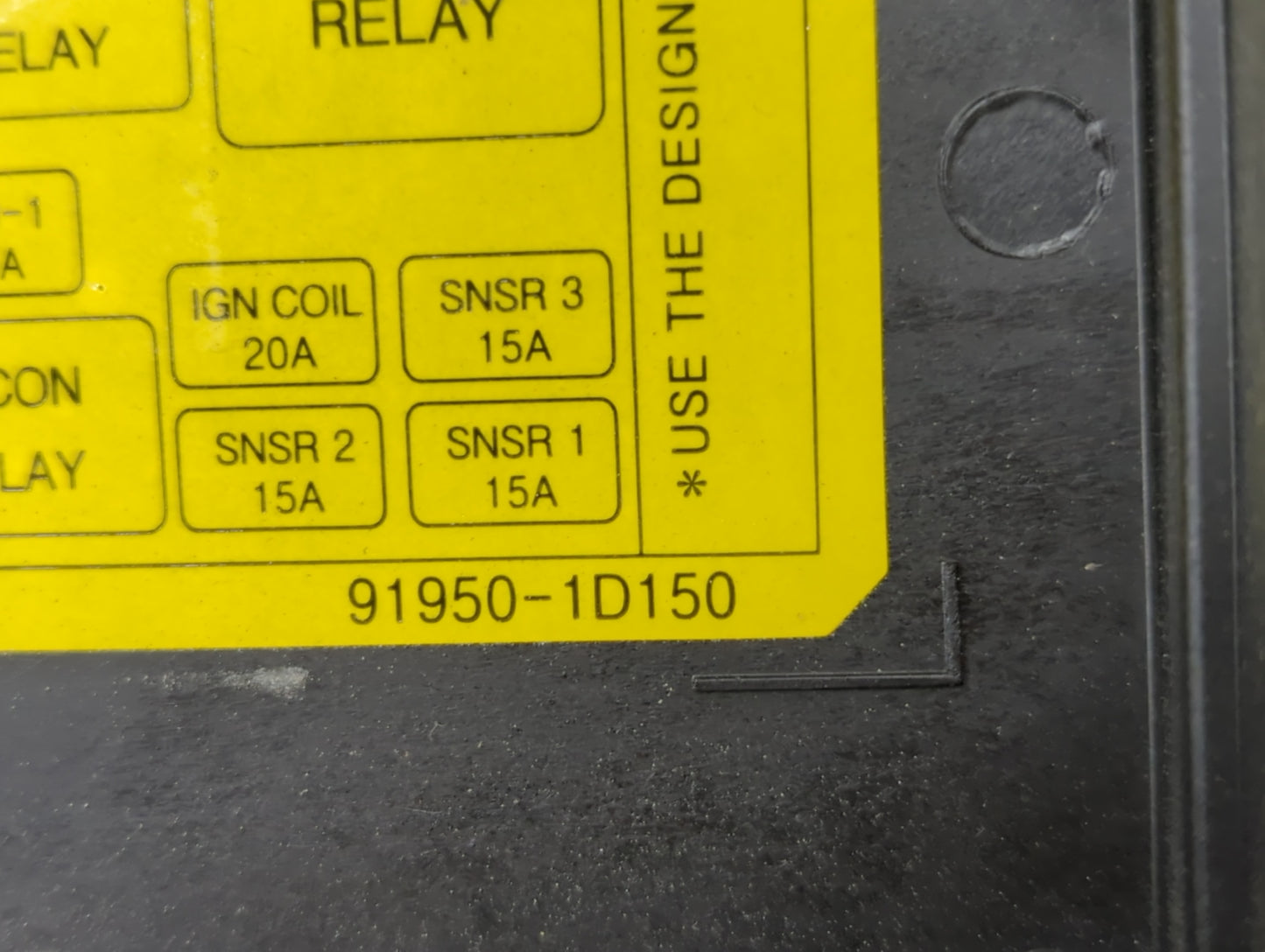 2007-2012 Kia Rondo Fusebox Fuse Box Panel Relay Module P/N:91950-1D150 Fits Fits 2007 2008 2009 2010 2011 2012 OEM Used Aut