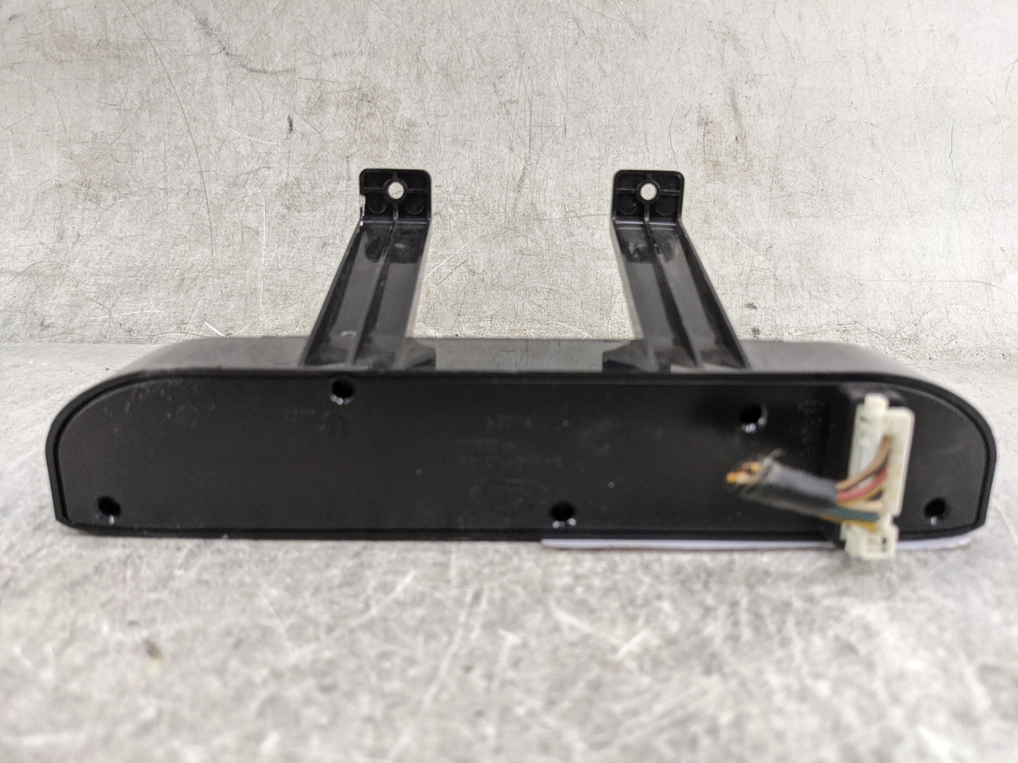 2012 Kia Rondo Digitial Dash Clock P/N:C0207011209490076 Fits OEM Used Auto Parts - Oemusedautoparts1.com