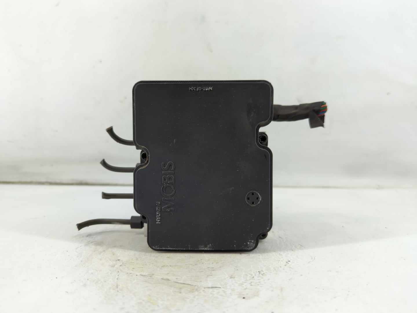 2011-2014 Kia Sedona ABS Pump Control Module Replacement P/N:58920-4D520 4D589-20800 Fits Fits 2011 2012 2014 OEM Used Auto 