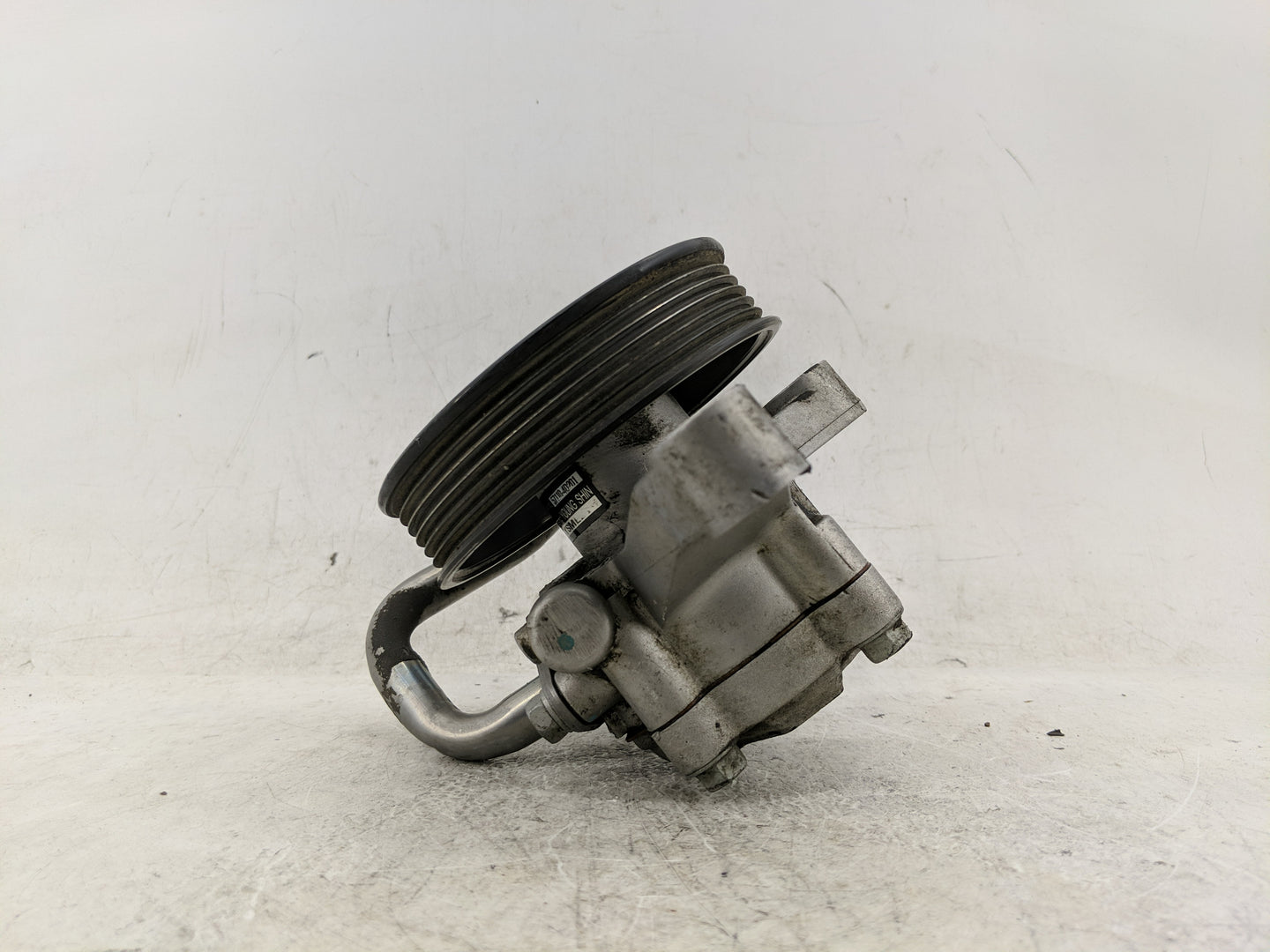 2011-2014 Kia Sedona Power Steering Column Pump Oem - Oemusedautoparts1.com