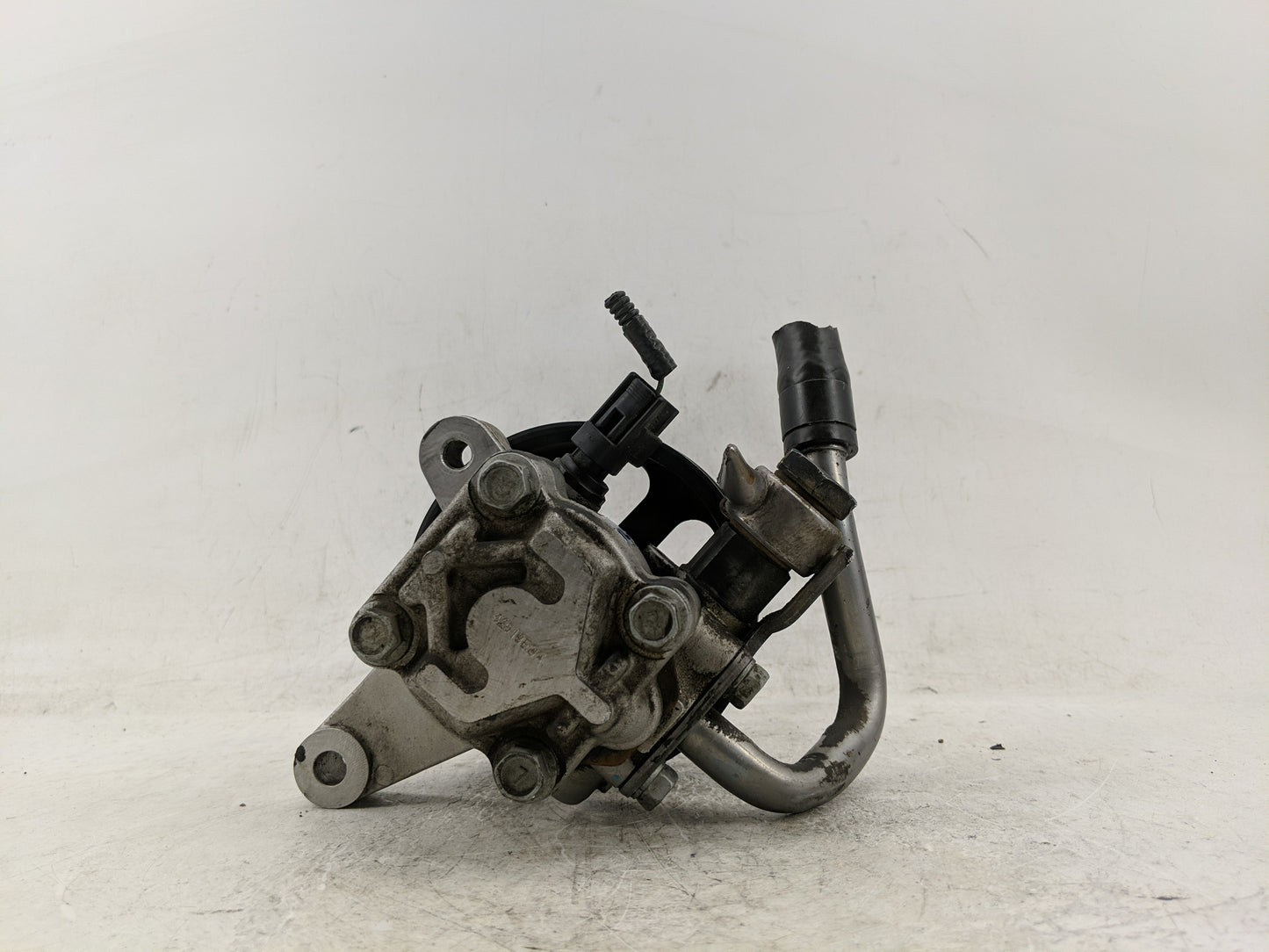 2011-2014 Kia Sedona Power Steering Column Pump Oem - Oemusedautoparts1.com