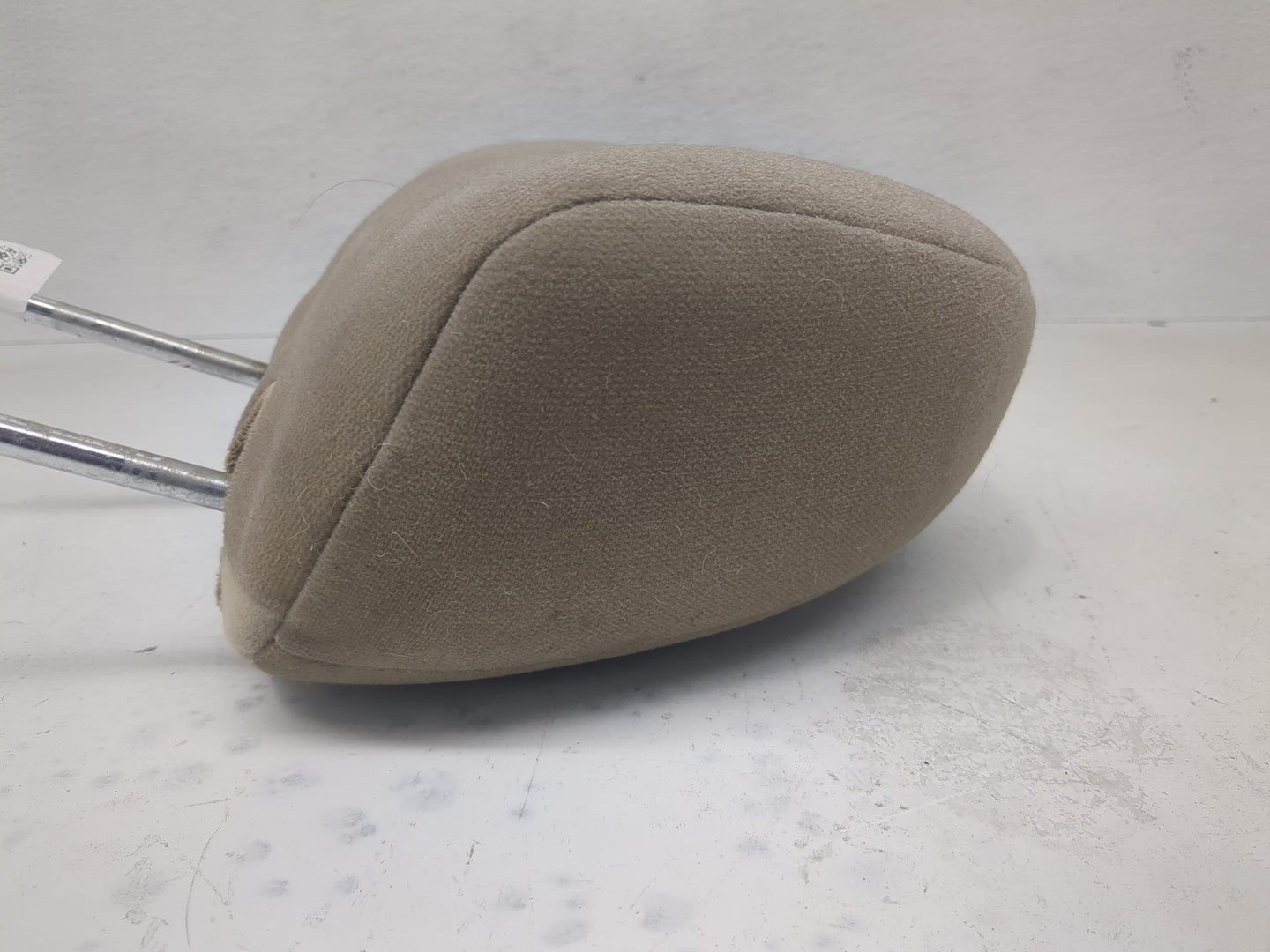 2012 Kia Sedona Headrest Head Rest Front Driver Passenger Seat Fits OEM Used Auto Parts - Oemusedautoparts1.com