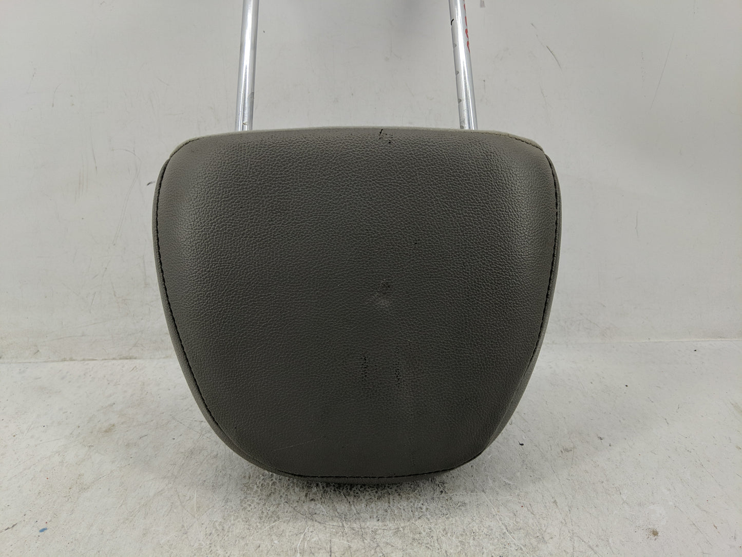 2012 Kia Sedona Headrest Head Rest Front Driver Passenger Seat Fits OEM Used Auto Parts - Oemusedautoparts1.com