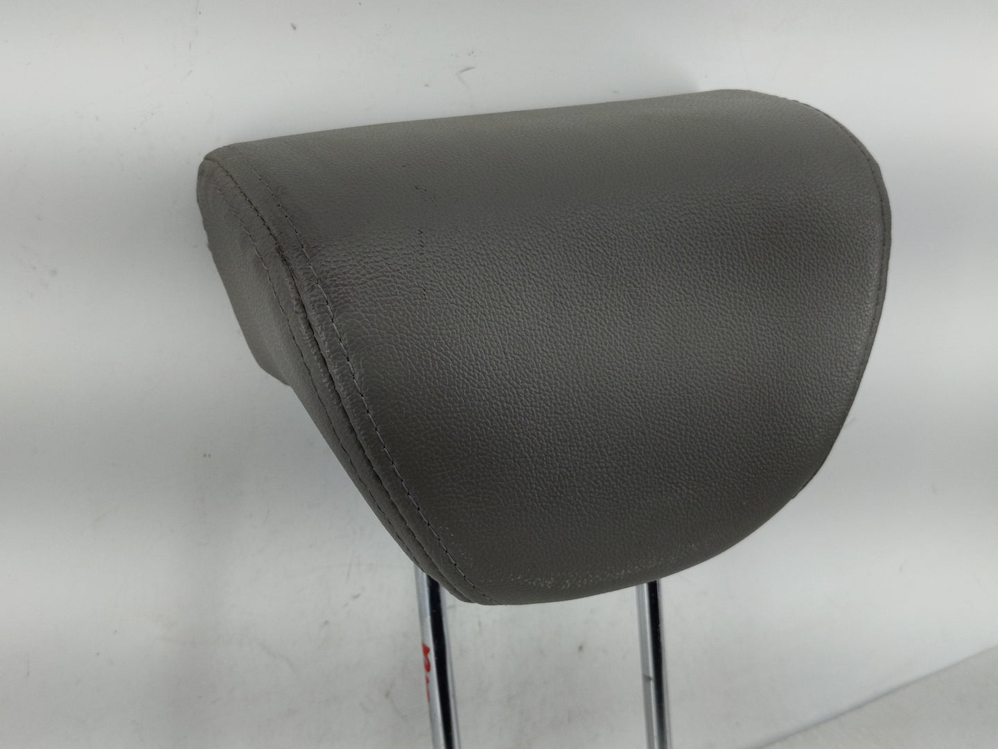 2012 Kia Sedona Headrest Head Rest Front Driver Passenger Seat Fits OEM Used Auto Parts - Oemusedautoparts1.com