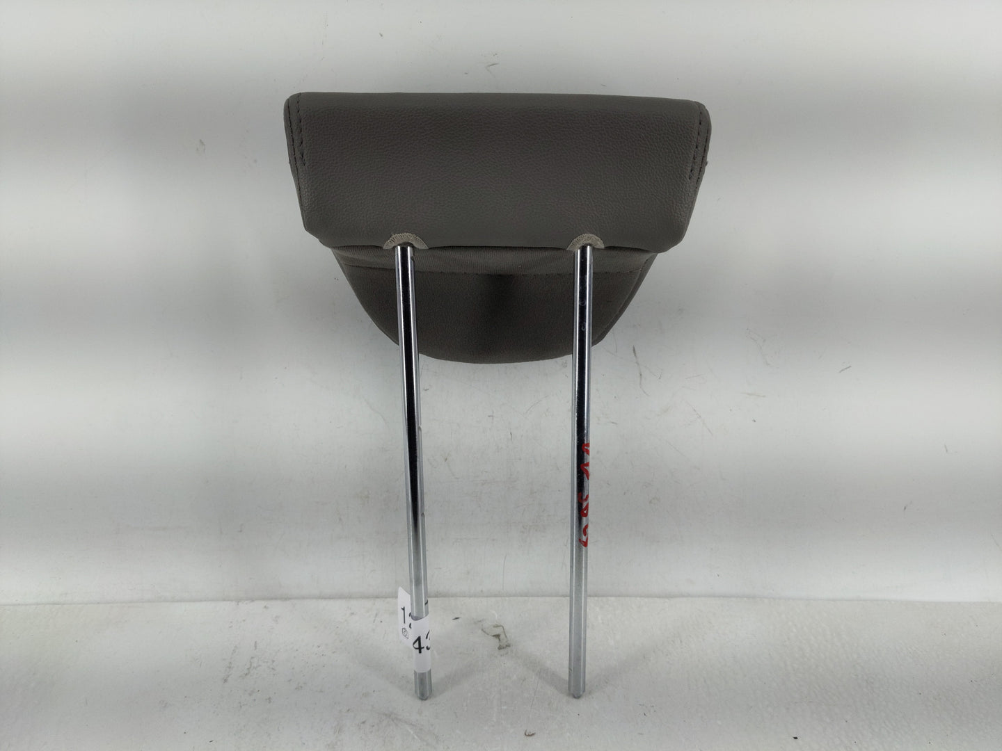 2012 Kia Sedona Headrest Head Rest Front Driver Passenger Seat Fits OEM Used Auto Parts - Oemusedautoparts1.com