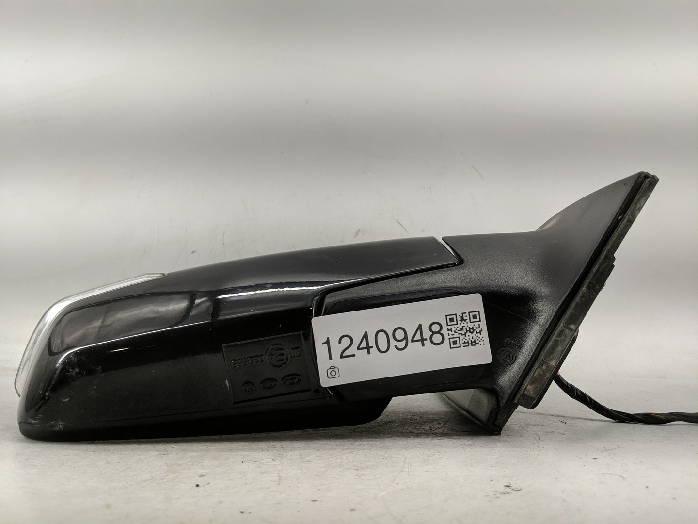 2011-2014 Kia Sedona Side Mirror Replacement Passenger Right View Door Mirror P/N:E4022666 Fits Fits 2011 2012 2014 OEM Used