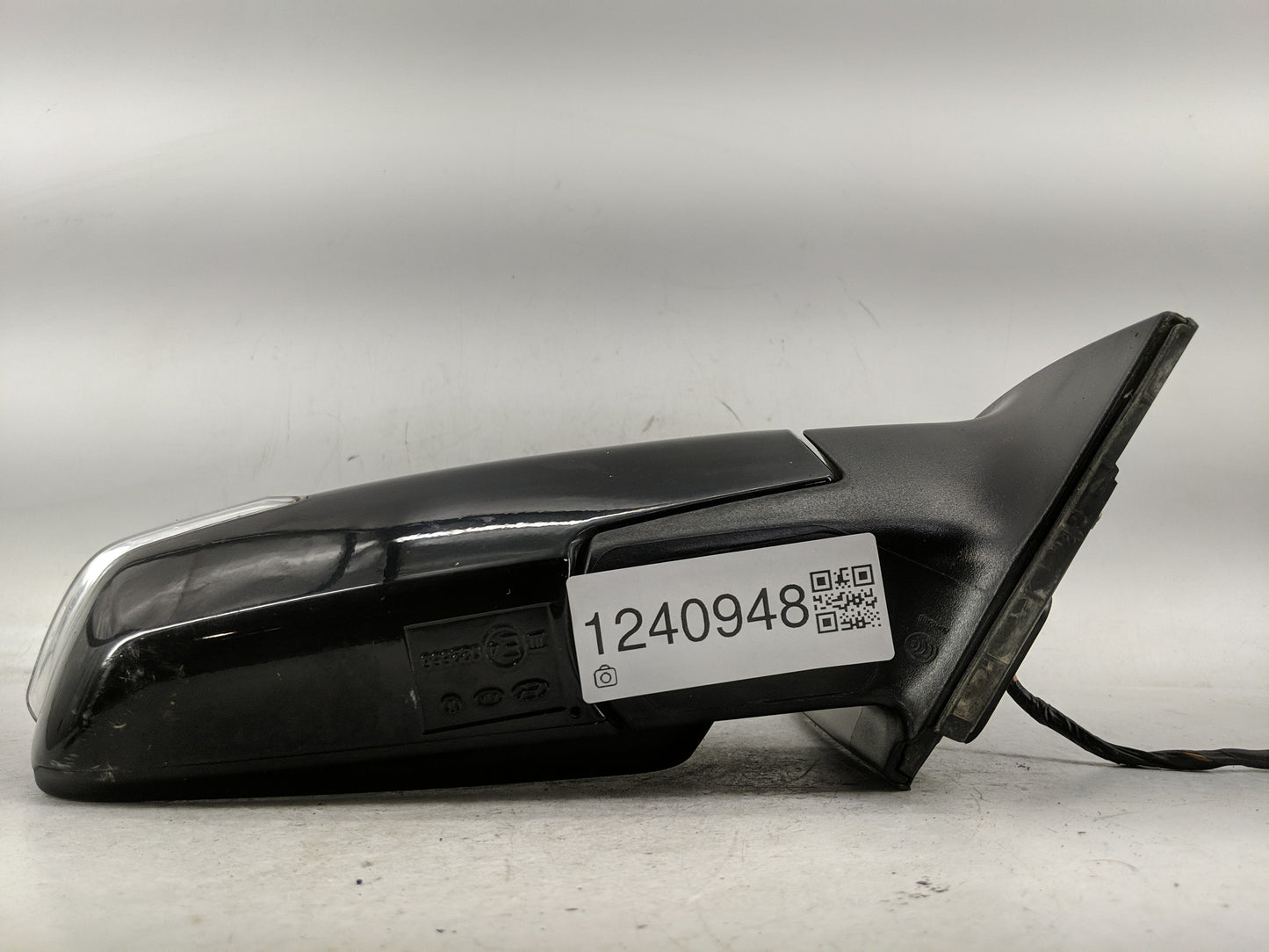 2011-2014 Kia Sedona Side Mirror Replacement Passenger Right View Door Mirror P/N:E4022666 Fits Fits 2011 2012 2014 OEM Used