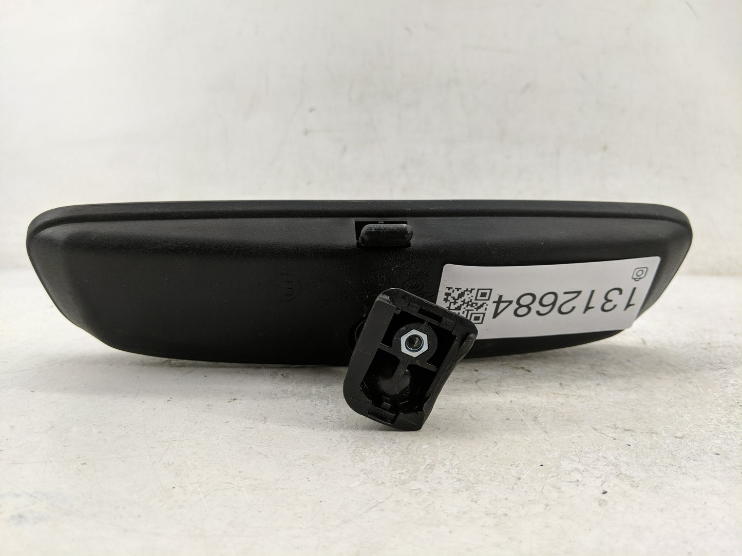 2010-2020 Kia Sedona Interior Rear View Mirror Replacement OEM Fits OEM Used Auto Parts - Oemusedautoparts1.com