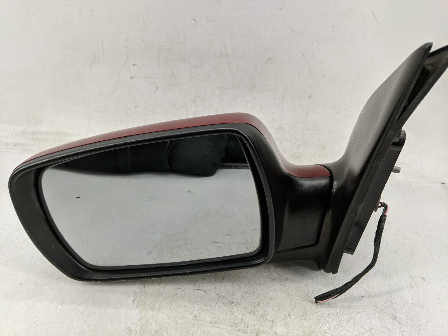 2011-2014 Kia Sedona Driver Side View Mirror - Left Door Mirror OEM Used - Oemusedautoparts1.com