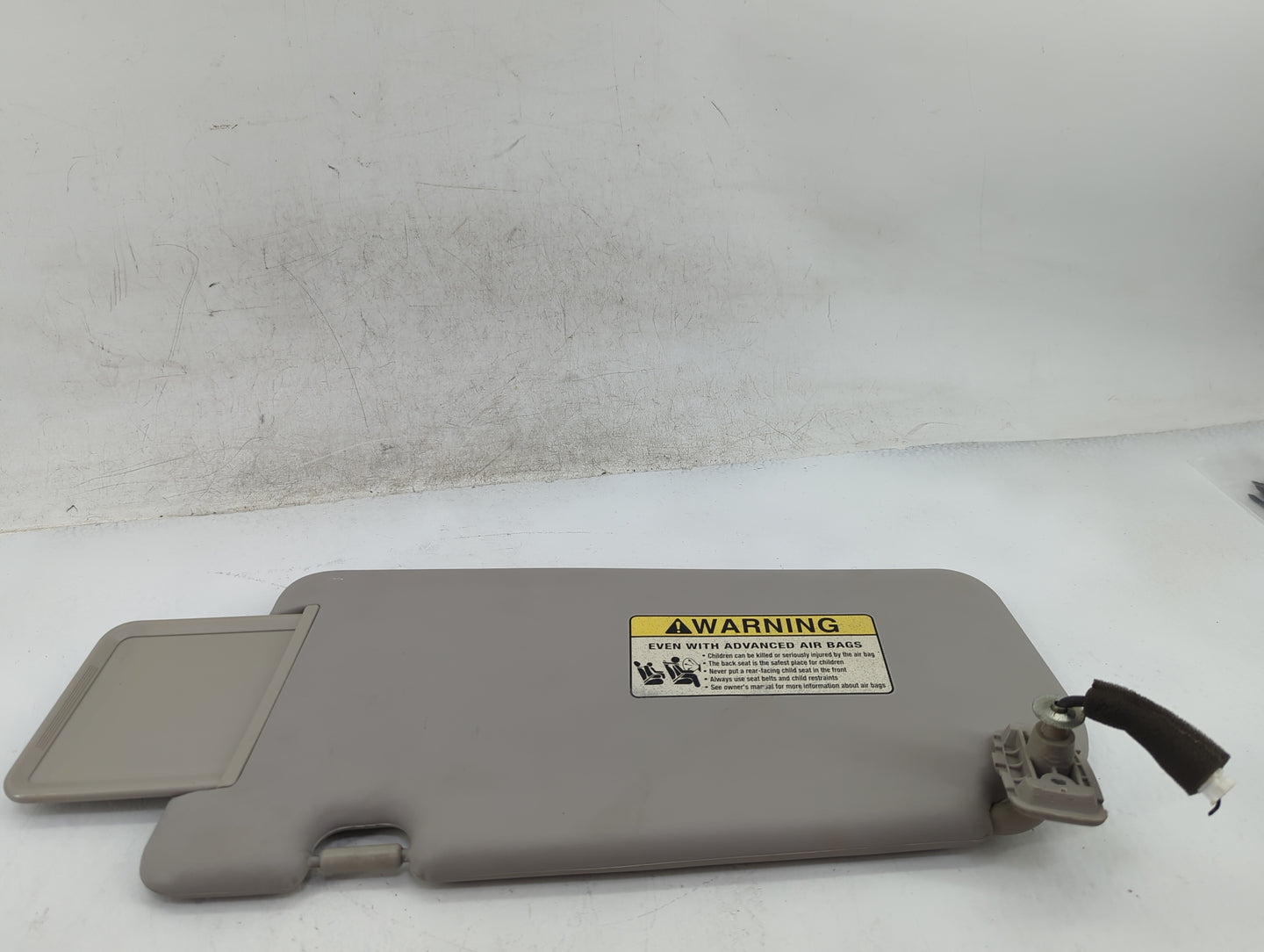 2006-2014 Kia Sedona Sun Visor Shade Replacement Passenger Right Mirror Fits Fits 2006 2007 2008 2009 2010 2011 2012 2014 OE