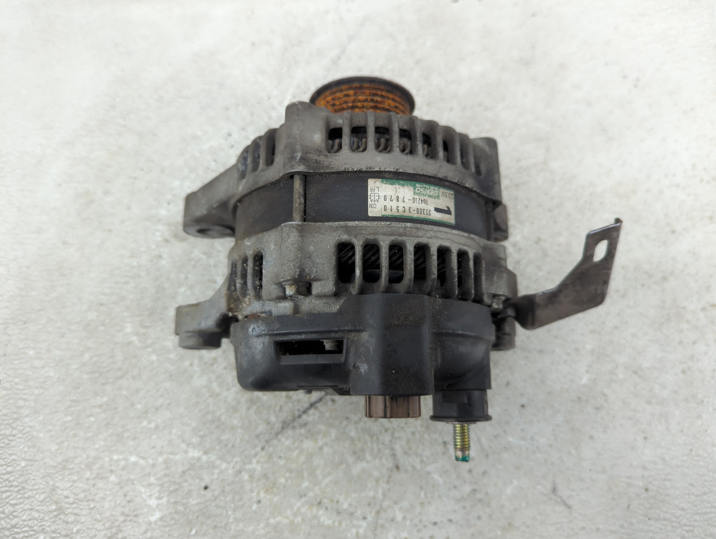 2011-2018 Kia Sedona Alternator Replacement Generator Charging Assembly Engine OEM P/N:104210-2870 37300-3C510 Fits OEM Used