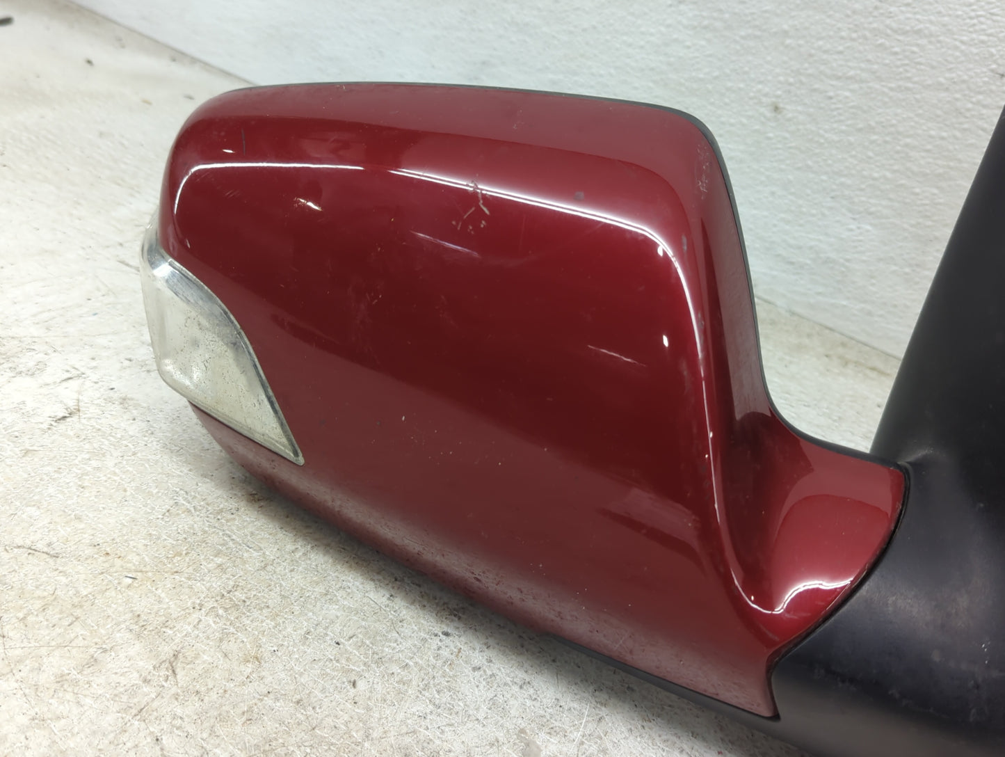 2011-2014 Kia Sedona Passenger Side View Mirror - Right Door Mirror OEM Used - Oemusedautoparts1.com