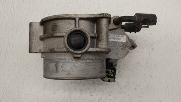 2011-2014 Kia Sedona Throttle Body P/N:28099075 35100-3C700 Fits Fits 2010 2011 2012 2013 2014 OEM Used Auto Parts