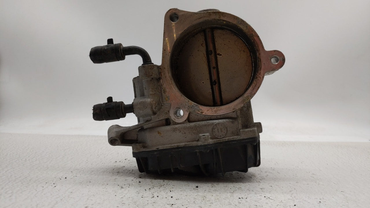 2011-2014 Kia Sedona Throttle Body P/N:28099075 35100-3C700 Fits Fits 2010 2011 2012 2013 2014 OEM Used Auto Parts - Oemused