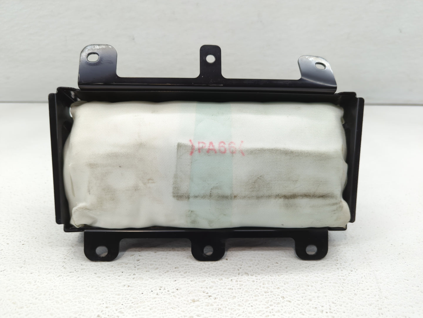 2009-2012 Kia Sedona Air Bag Passenger Right Dashboard Oem - Oemusedautoparts1.com