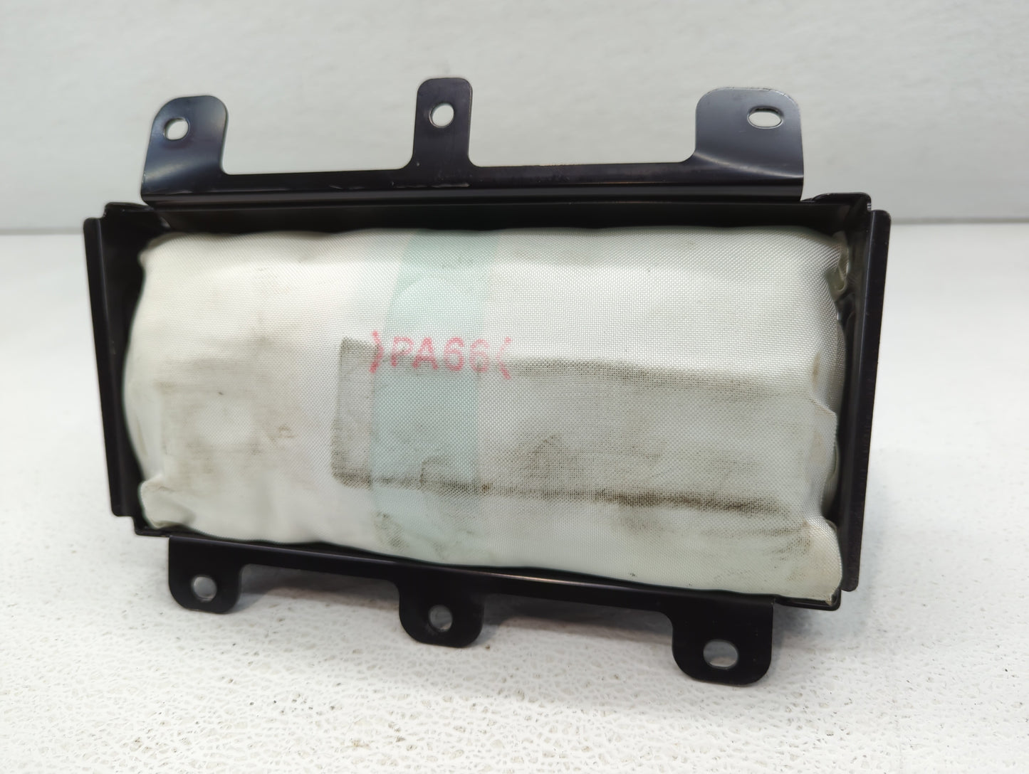 2009-2012 Kia Sedona Air Bag Passenger Right Dashboard Oem - Oemusedautoparts1.com