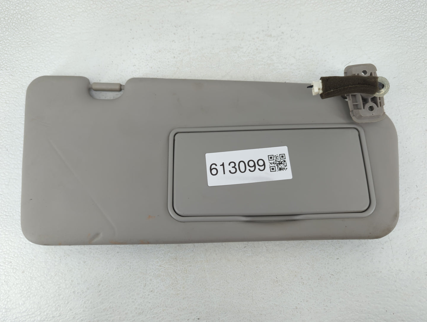 2006-2014 Kia Sedona Sun Visor Shade Replacement Passenger Right Mirror Fits Fits 2006 2007 2008 2009 2010 2011 2012 2014 OE