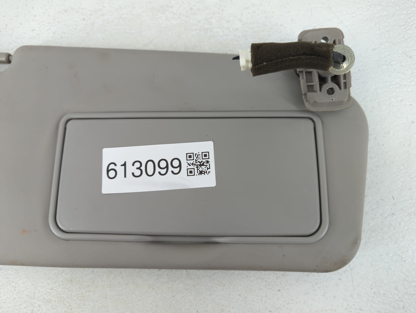 2006-2014 Kia Sedona Sun Visor Shade Replacement Passenger Right Mirror Fits Fits 2006 2007 2008 2009 2010 2011 2012 2014 OE