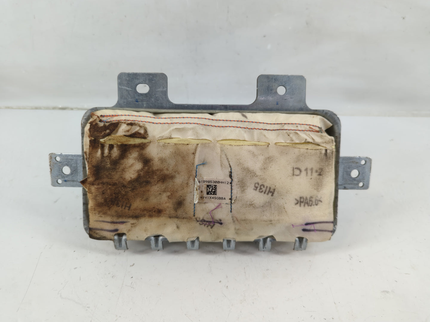 2011-2013 Kia Sorento Air Bag Passenger Right Dashboard OEM P/N:4GA 1XJ 2L Fits Fits 2011 2012 2013 OEM Used Auto Parts - Oe