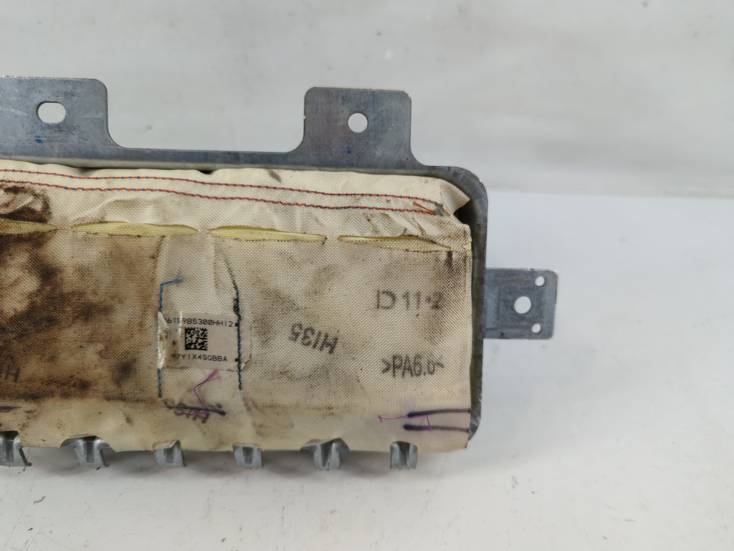 2011-2013 Kia Sorento Air Bag Passenger Right Dashboard OEM P/N:4GA 1XJ 2L Fits Fits 2011 2012 2013 OEM Used Auto Parts - Oe