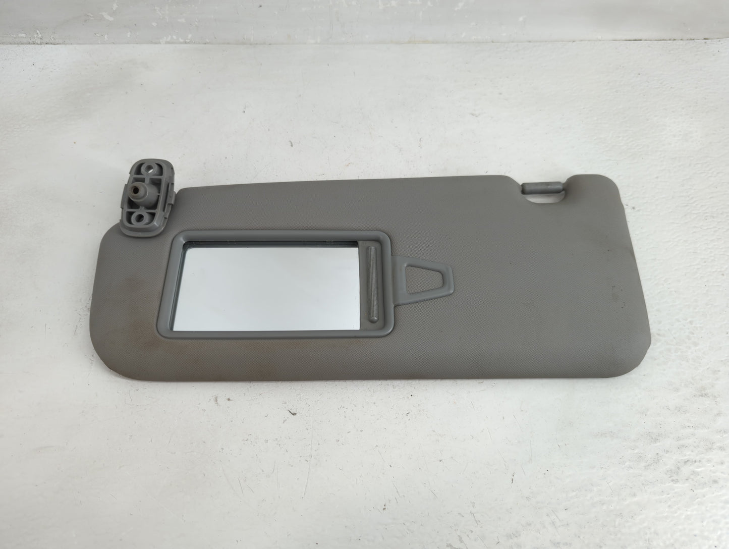 2011-2015 Kia Sorento Sun Visor Shade Replacement Driver Left Mirror Fits Fits 2011 2012 2013 2014 2015 OEM Used Auto Parts 