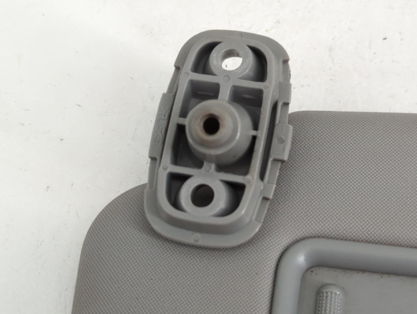 2011-2015 Kia Sorento Sun Visor Shade Replacement Driver Left Mirror Fits Fits 2011 2012 2013 2014 2015 OEM Used Auto Parts 