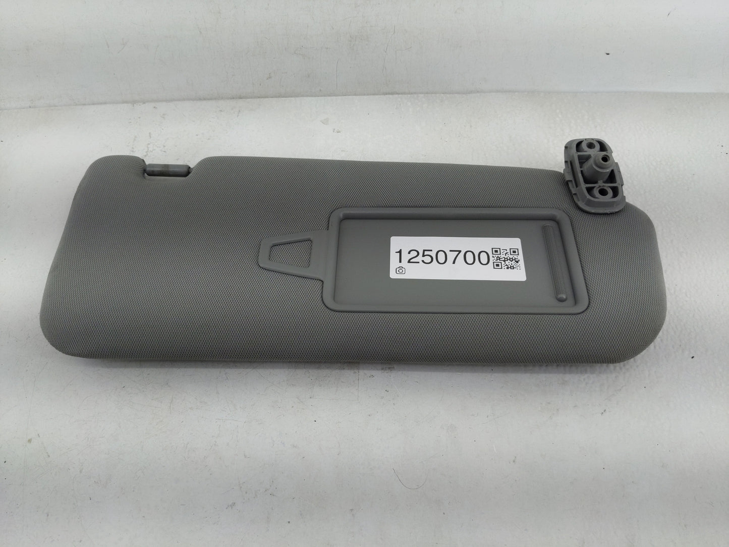 2011-2015 Kia Sorento Sun Visor Shade Replacement Passenger Right Mirror Fits Fits 2011 2012 2013 2014 2015 OEM Used Auto Pa
