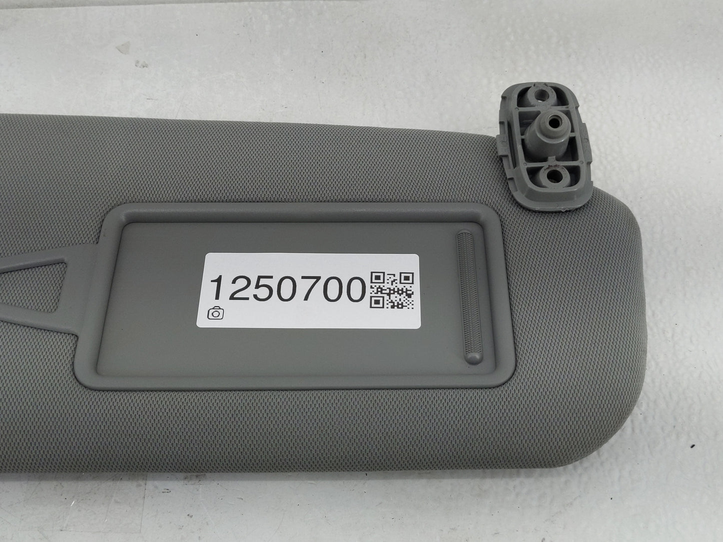 2011-2015 Kia Sorento Sun Visor Shade Replacement Passenger Right Mirror Fits Fits 2011 2012 2013 2014 2015 OEM Used Auto Pa