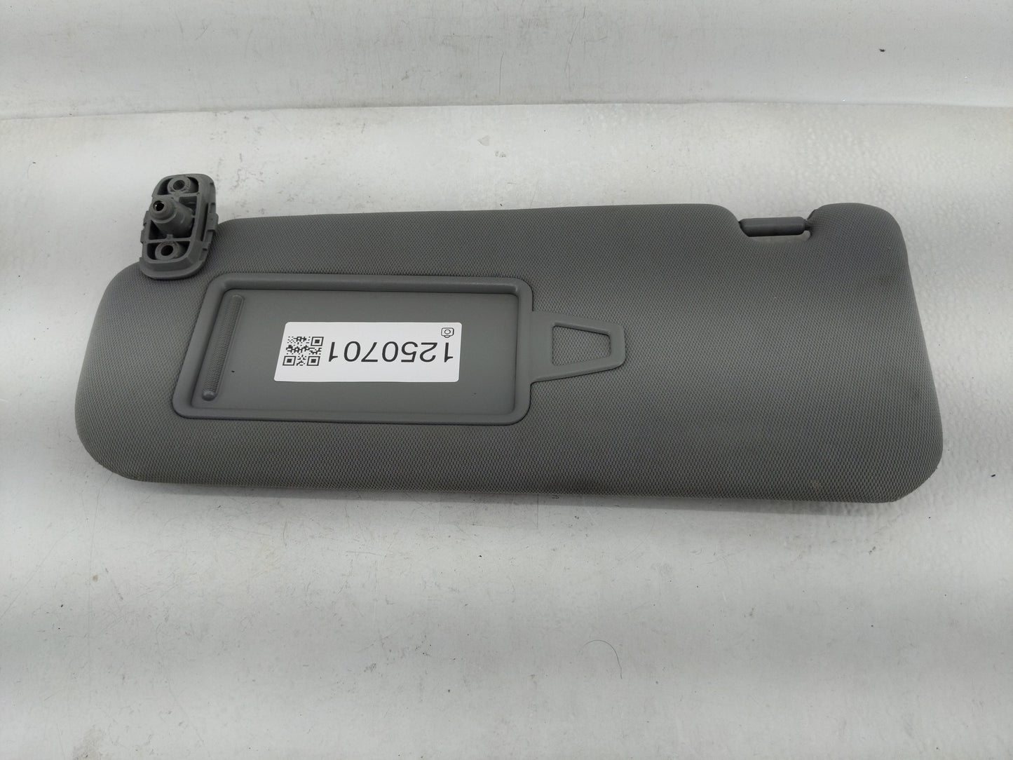 2011-2015 Kia Sorento Sun Visor Shade Replacement Driver Left Mirror Fits Fits 2011 2012 2013 2014 2015 OEM Used Auto Parts 
