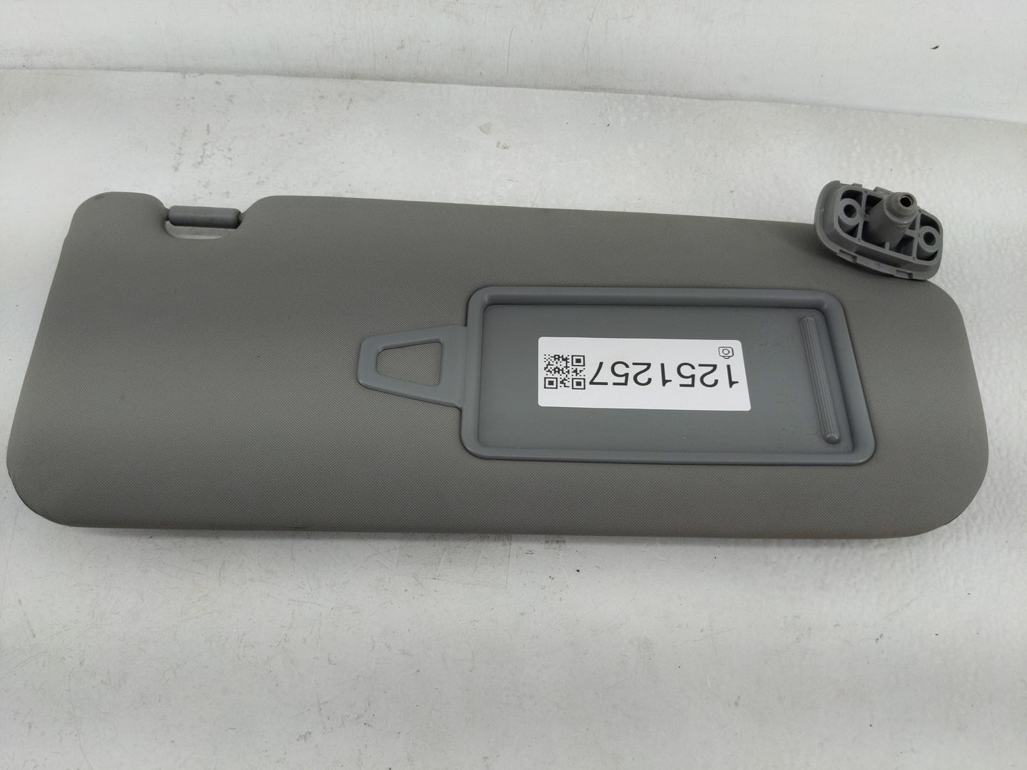 2011-2015 Kia Sorento Sun Visor Shade Replacement Passenger Right Mirror Fits Fits 2011 2012 2013 2014 2015 OEM Used Auto Pa