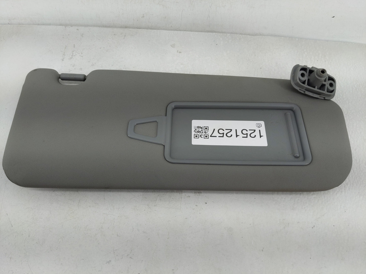 2011-2015 Kia Sorento Sun Visor Shade Replacement Passenger Right Mirror Fits Fits 2011 2012 2013 2014 2015 OEM Used Auto Pa