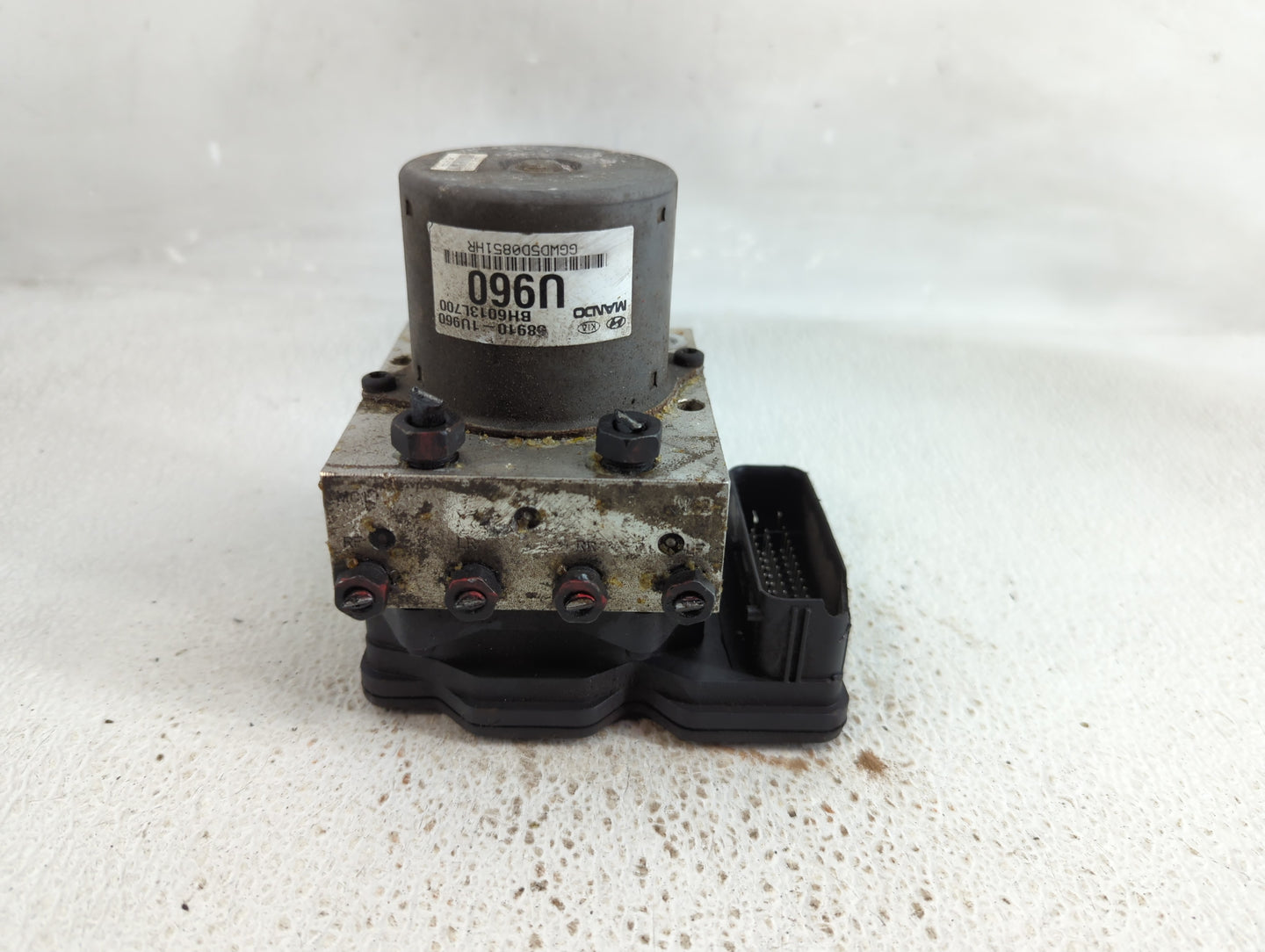 2011-2013 Kia Sorento ABS Pump Control Module Replacement P/N:BE6003L701 68910-1U960 Fits Fits 2011 2012 2013 OEM Used Auto 