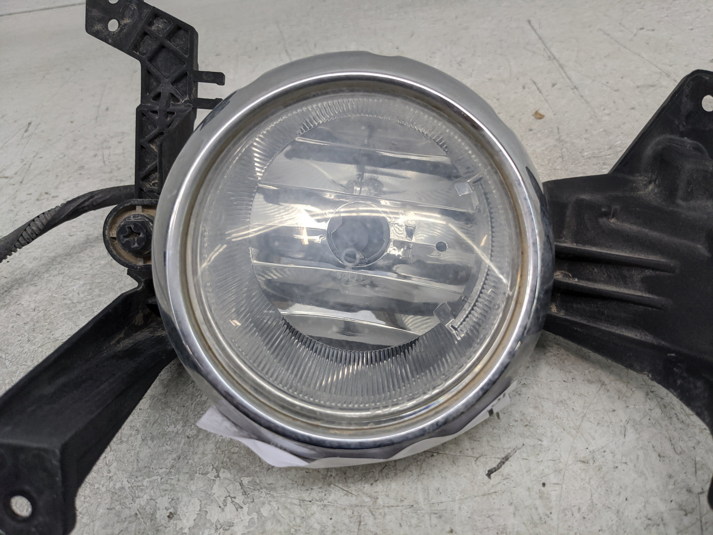 2011-2013 Kia Sorento Passenger Right Oem Fog Light Lamp - Oemusedautoparts1.com