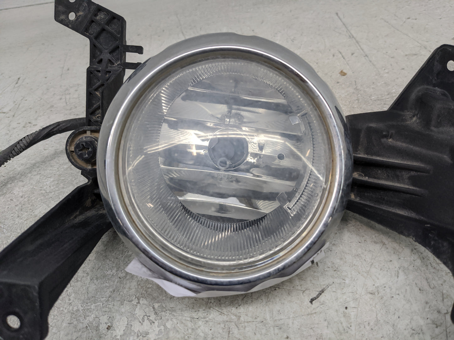2011-2013 Kia Sorento Passenger Right Oem Fog Light Lamp - Oemusedautoparts1.com