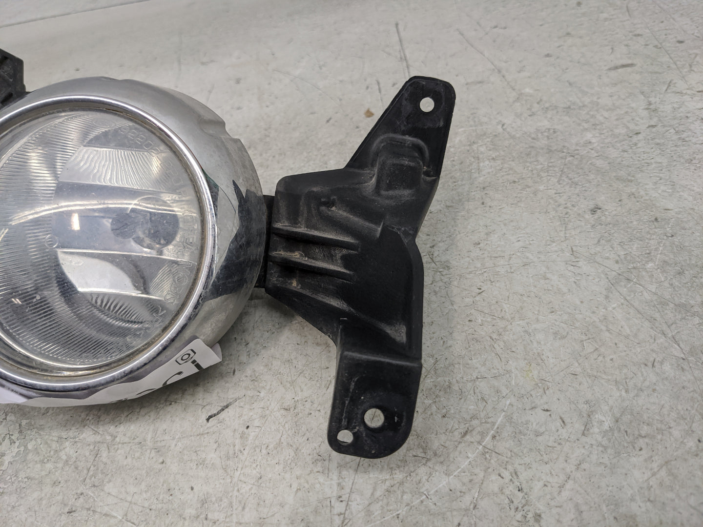 2011-2013 Kia Sorento Passenger Right Oem Fog Light Lamp - Oemusedautoparts1.com