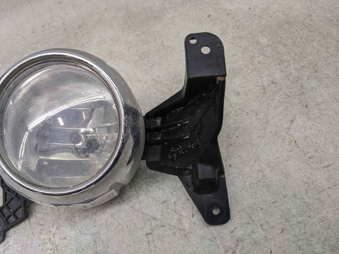2011-2013 Kia Sorento Passenger Right Oem Fog Light Lamp - Oemusedautoparts1.com